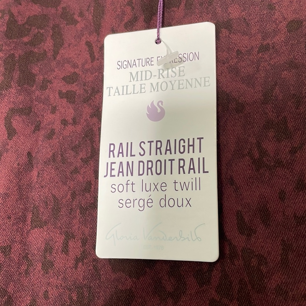 Gloria Vanderbilt Rail Straight Jeans Mid Rise - Picture 2 of 11